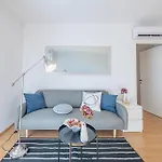 Golden Tulip Apartment